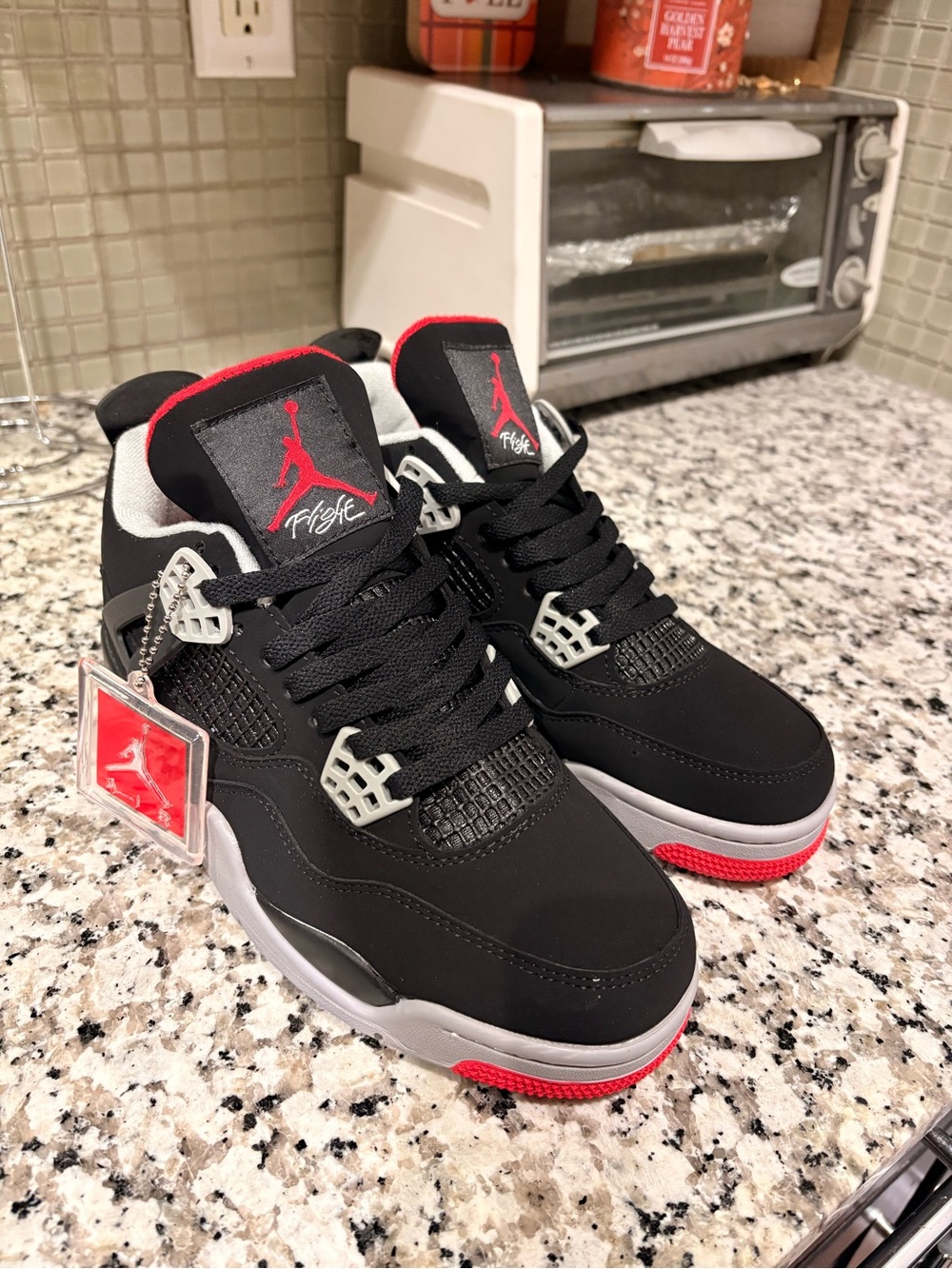 Bred jordan 4 men size 8